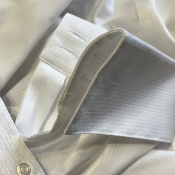 (490)NWOT Mens long sleeve white dress shirt by pronto Uomo. Size 17-34/35. - Picture 8 of 8